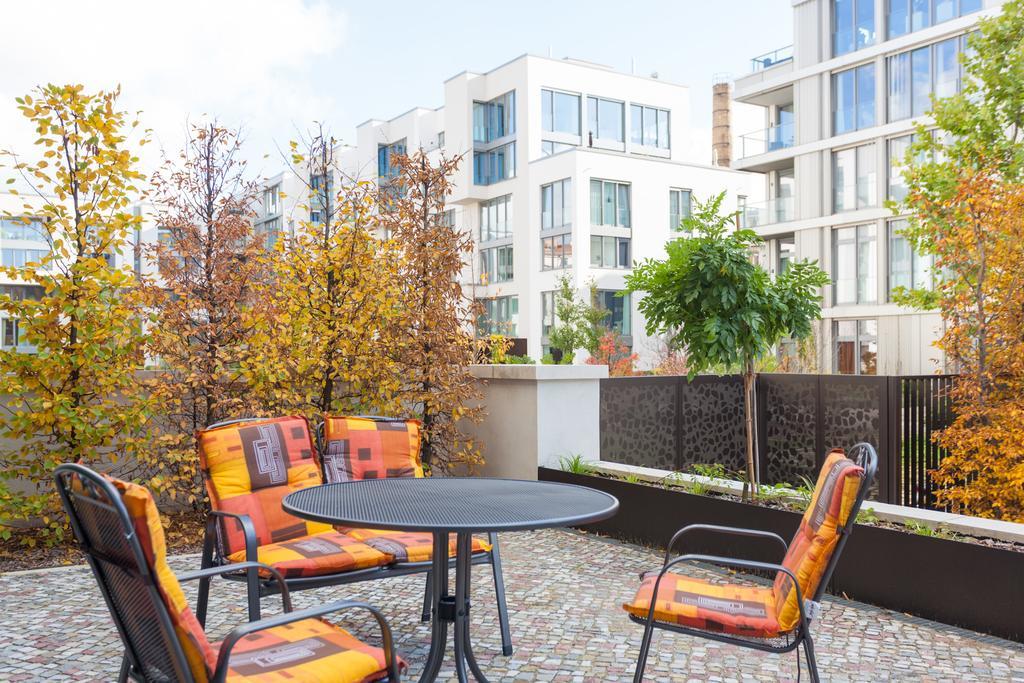 Modern Apartment In The Luxury Complex Marthashof Berlin Exteriör bild